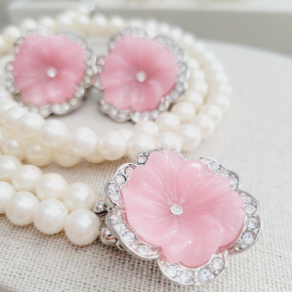 VINTAGE KLJ pink pansy double strand faux pearl necklace and earrings set - Picture 3 of 14